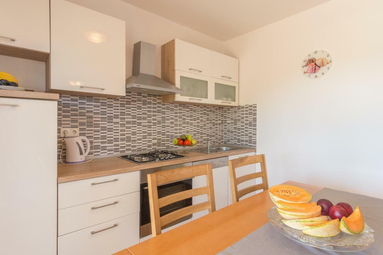 Apartments Lotus Sukosan Exterior photo